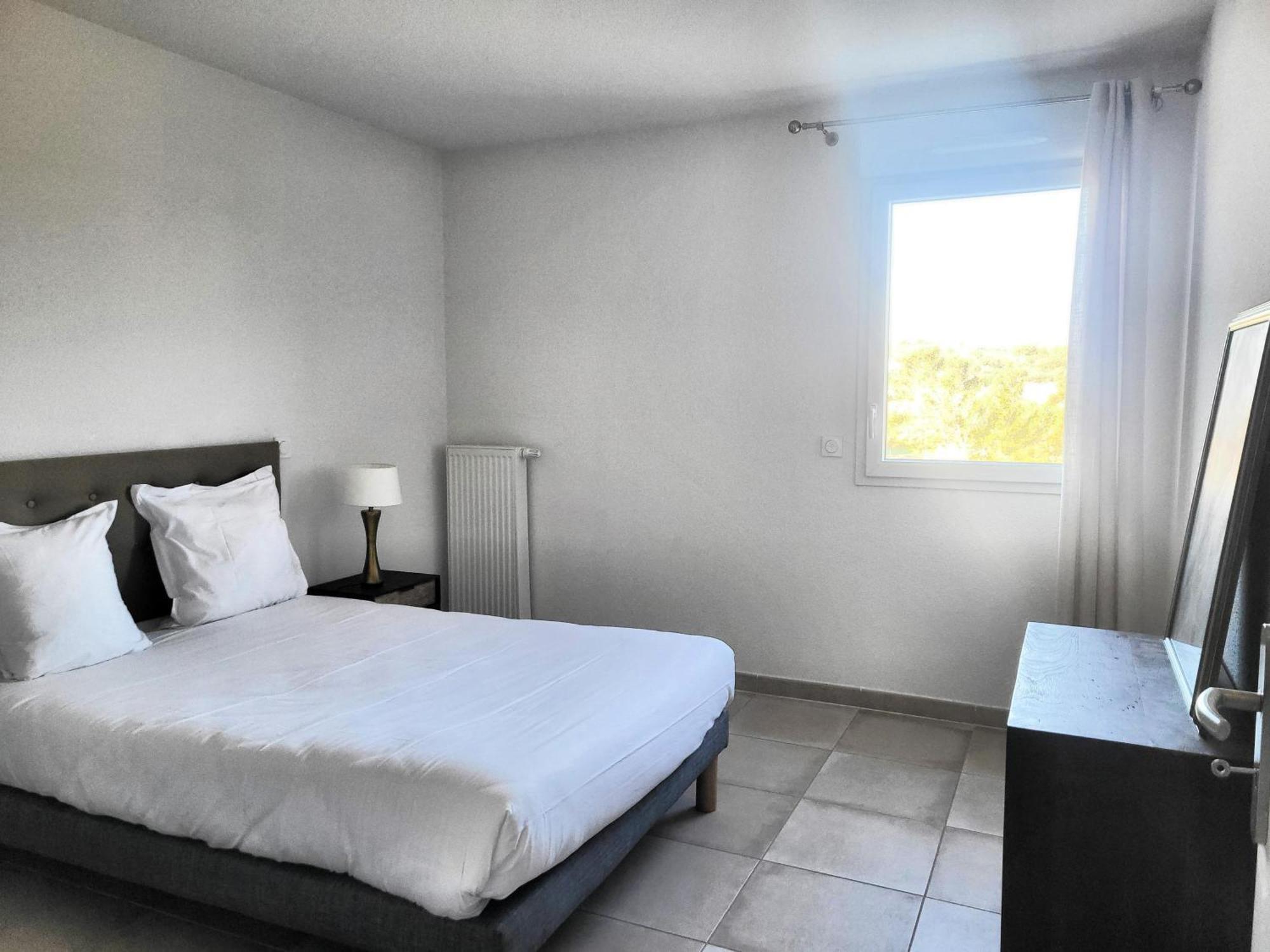 Zenao Appart'Hotels Villeneuve-lès-Avignon Dış mekan fotoğraf